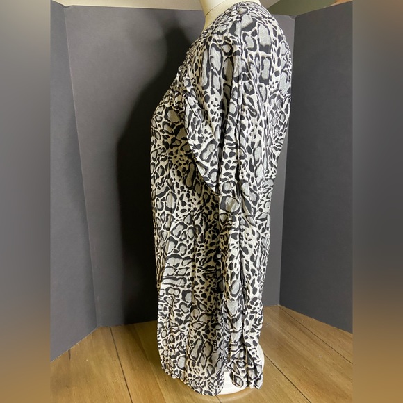 BCBG MaxAzria black/white/gray cheetah print dress, size 4 - Picture 5 of 7
